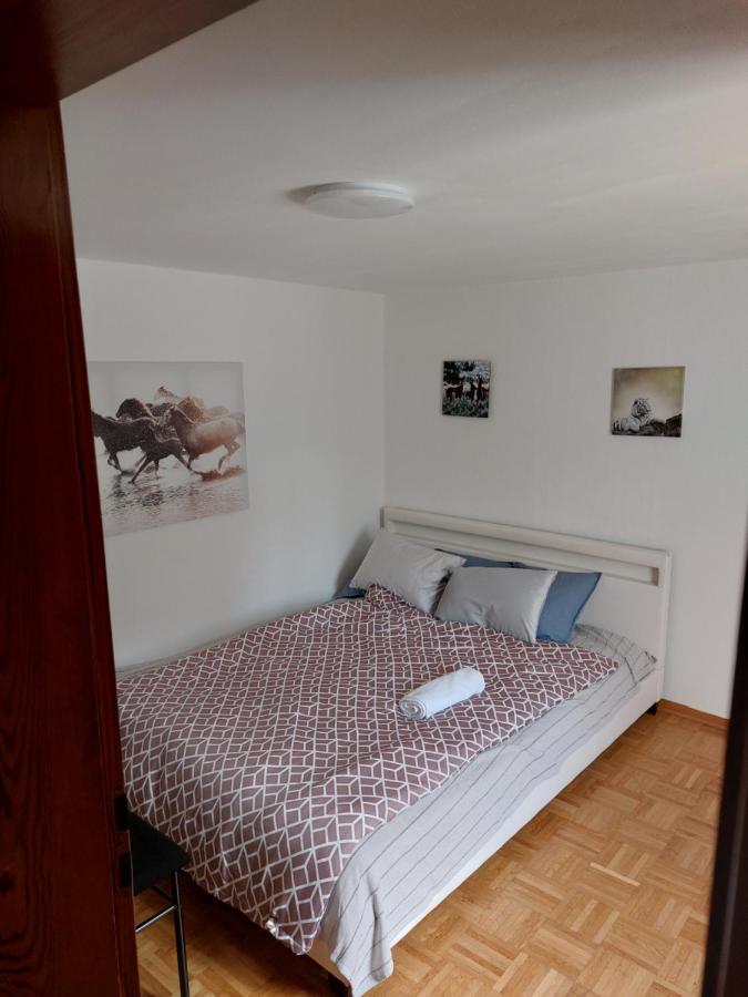 Appartement Bistro St.Georges à Kornwestheim Extérieur photo